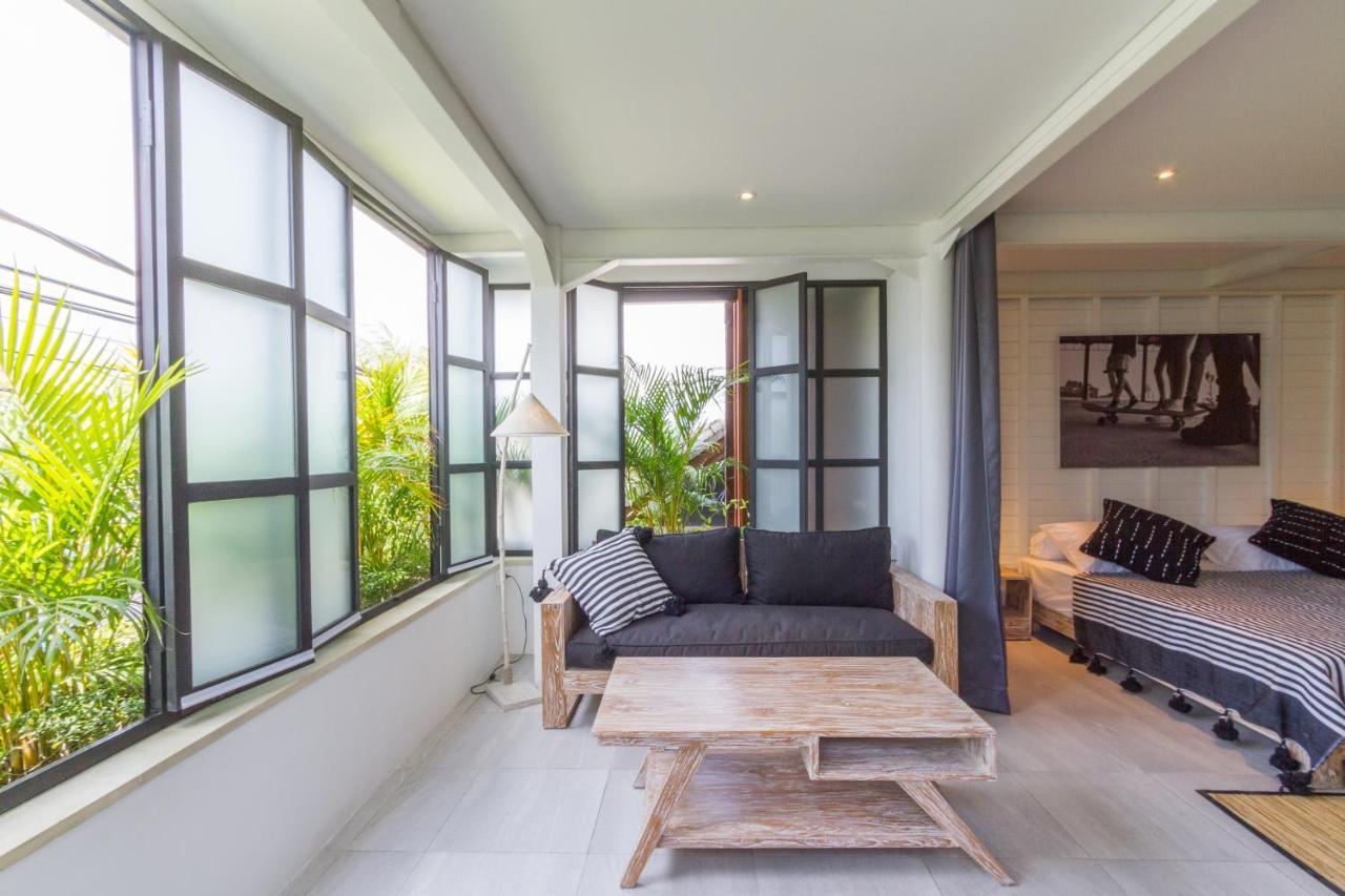 Batu Bolong Studio Canggu Buitenkant foto